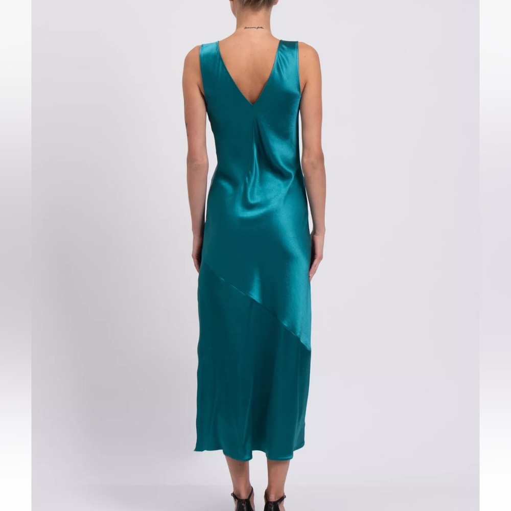 Anthro Pinko $378 Green Satin Twist Midi Bias Cut Slip Dress Size 38 US 2 XS - Picture 5 of 9